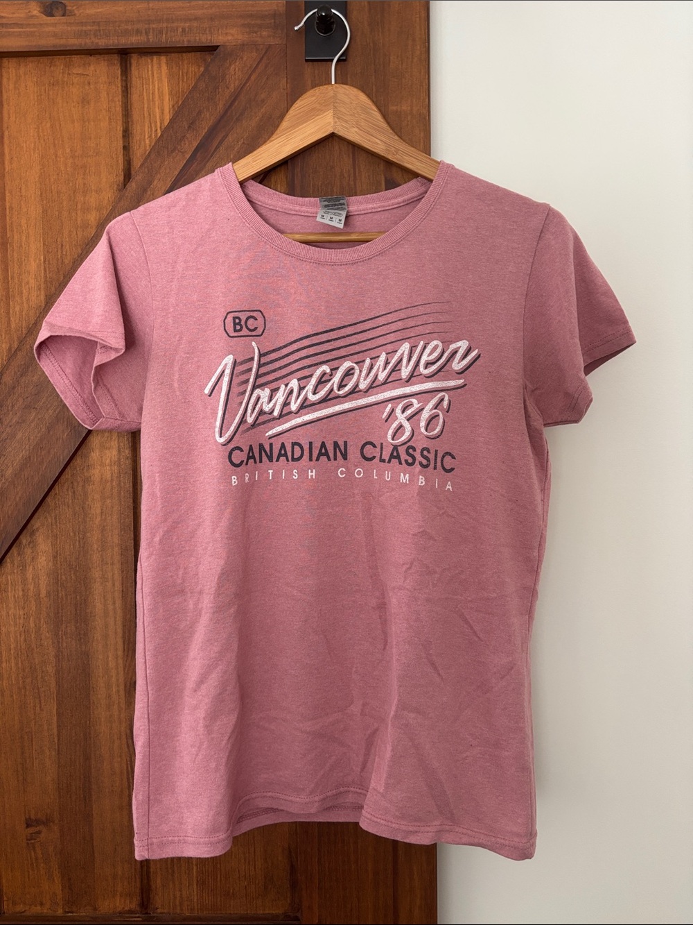 Vancouver '86 Canadian Classic Crewneck Tee - Pink